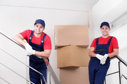 Keyboard navigation focus on a Putney removals page