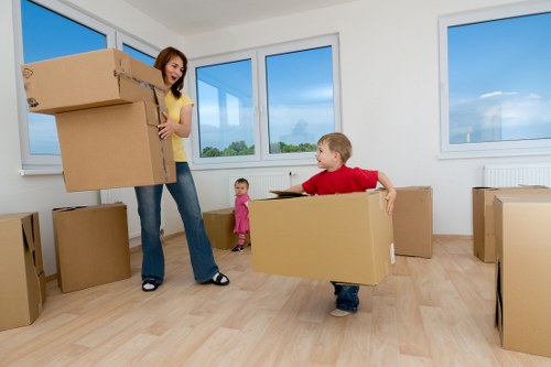 Small removals and transport service for Putney customers