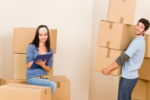 Packing and loading service for a Putney flat or apartment relocation