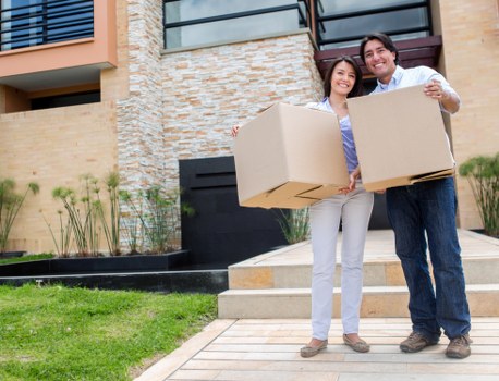 Residential moving van support near Putney properties